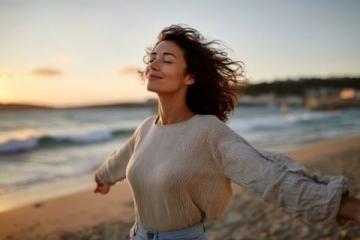 拥有独特魅力的女人:自信、阳光与不断成长的秘密