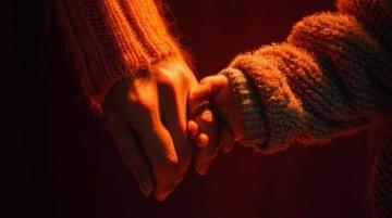 携手追光,传递希望|2025高考作文主题行动:梦想合伙人计划