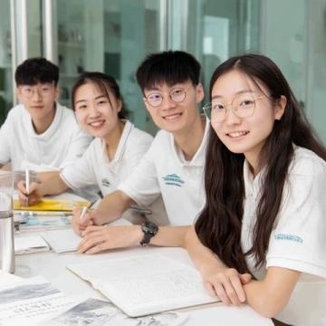 泰州学院支教活动:引导孩子成为情绪主人