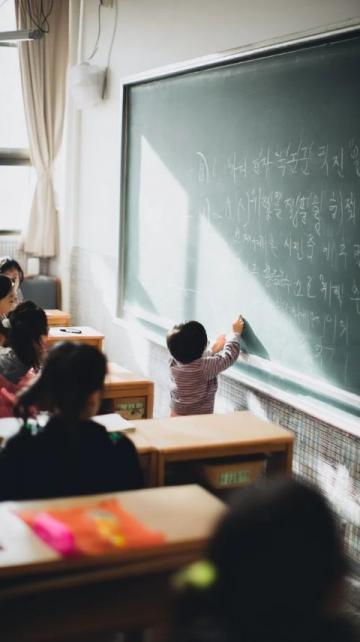 回忆数学老师魔法课堂:难忘的师生情与生活智慧
