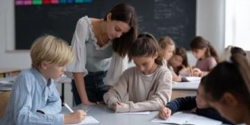 如何有效指导小学三年级学生入门作文