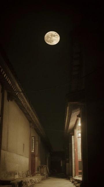 又见月圆作文(晚安春城|又是中秋,又见月圆)