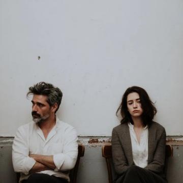 男人咽下的苦:婚姻围城里隐藏的男性压力与无奈