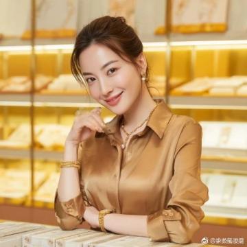 四川资阳一女老师惊喜自己学生刚刚讲的作文题目就是命啊