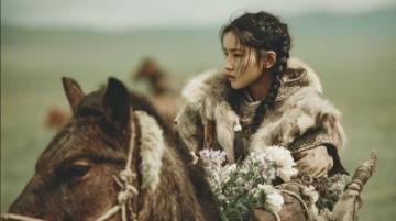 13岁少女笔下的诗与远方,一篇作文火遍全网,让我们去内蒙古锡林郭勒盟体验生活的美好!