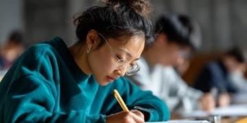 中考作文押题：知所从来，思所将往——传承与发展中的北京中轴线