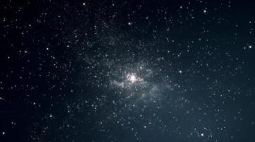经典语录:生活在阴沟里也要仰望星空的权利