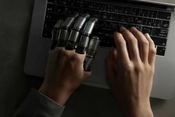 AI加速作文批改：提升效率与保留人情味的教育新工具