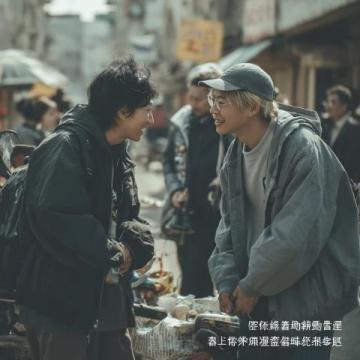 农民工笔下的母爱诗篇:一场街头挑战中的高考作文让全网泪目!