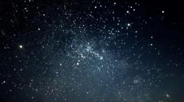 经典语录:生活在阴沟里也要仰望星空的权利