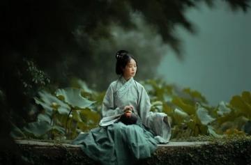 何炅温暖治愈语录：学会看待生活中的困扰