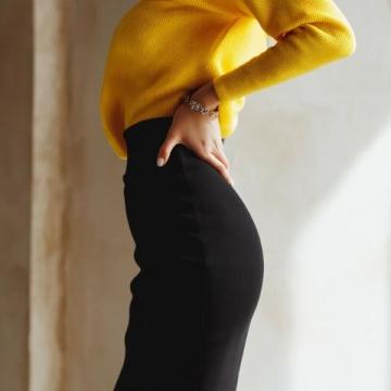 建议女人穿裙子(穿裙子的女人经典语句)