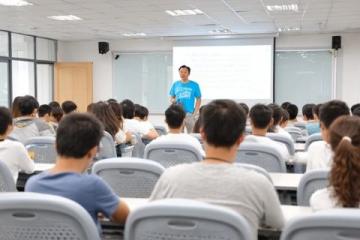 智慧教育中的螺旋作文新方法:全面提升学生写作能力