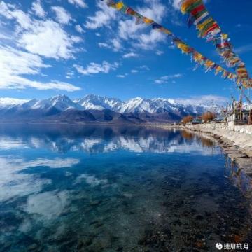 春色渔湾：逸谷中的盎然生机