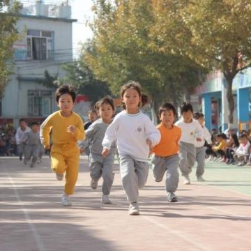 福山区西关小学合唱盛宴:难忘的保卫黄河夺冠时刻