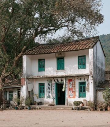 游村有感:丰年喜迎客,农家情意浓