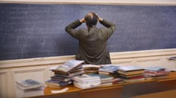 英语语法底层逻辑:势利眼和制服控