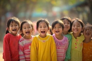 学生时代的珍贵回忆：教室里的笑声与操场上的拼搏