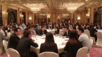 黄子华2009年栋笃笑专场:经典语句与社会观察分析