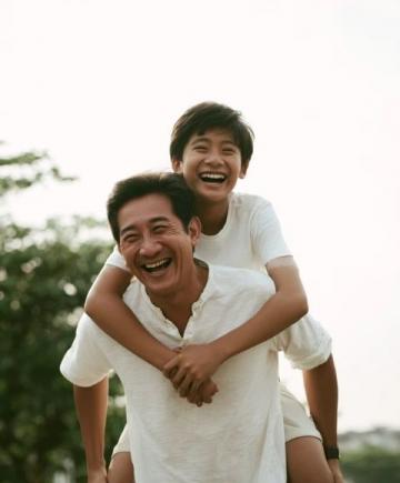 信任而非控制：曾仕强教授的教育智慧与父母的现代育儿挑战