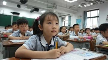 感人至深!湖南教师阅文泪奔,人民日报头条聚焦哪篇作文?