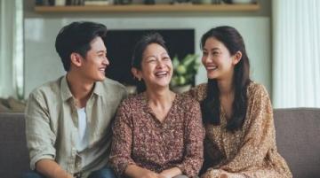 智慧婆婆巧解邻里矛盾，儿媳体验温馨“调停”生活