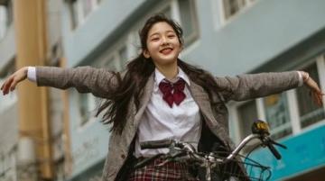 每日背诵一篇英语作文,助力你2020高考稳拿高分(1):2019年国庆70周年阅兵
