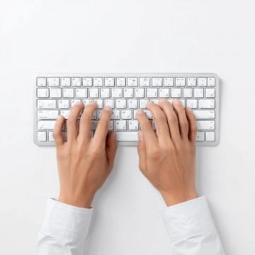 打工人扎心语录嘿,现代社会的超级打工人们,先把手里的键盘放一放