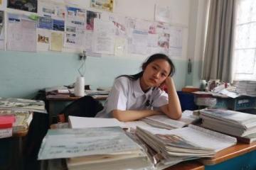 小莲：于励志散文中寻觅自在，不讨好，不勉强，唯愿心安。
