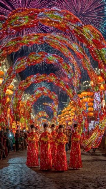 诗意流转：春节回乡记，记录北京到高碑店沿途的年味与风景。