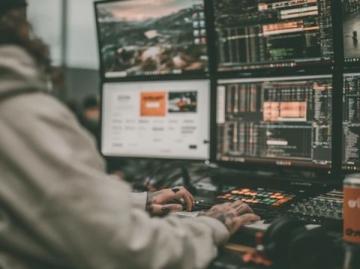 探索XG-Bar组件：视频播放控制与交互优化详解