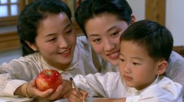 分享一句杨绛先生的经典语录每次情绪低落，总会看看杨绛先生的名言,他这样写过: