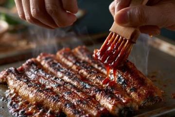 红烧肉的秘密：冰糖vs白糖，烹调艺术的选择与解析