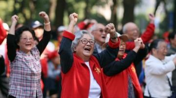 人民日报 12 句暖心金句,治愈生活美好瞬间,句句暖到心坎,愿你生活闪闪发光