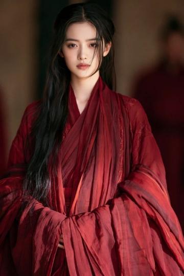张歌哲学名言解析:视角、美与教育的深度洞察